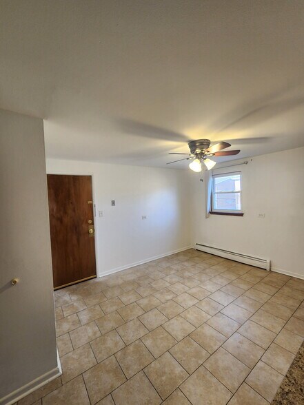 Building Photo - 6946 W 65th St