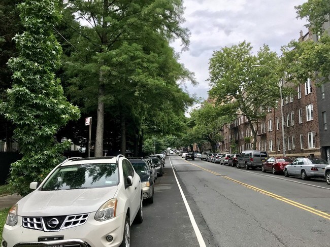 Building Photo - 975 Washington Ave