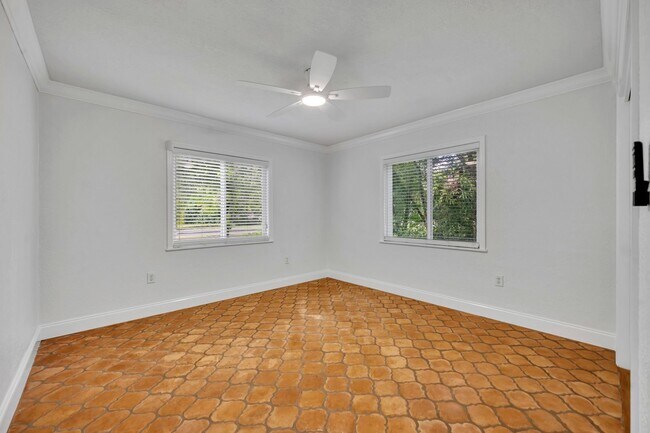 Building Photo - Winter Park Charmer