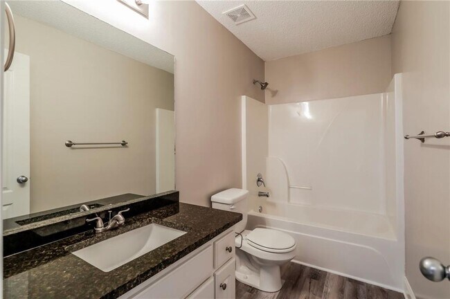 Building Photo - 287 Ambassador Cir
