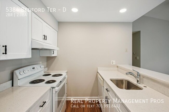 Building Photo - 5384 Bedford Terrace