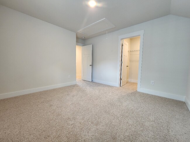 Building Photo - 499 Ml Pk Wy