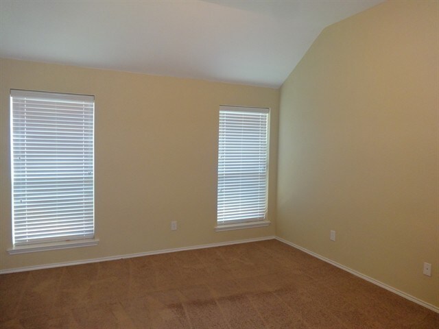 Building Photo - 9812 Sparrow Hawk Ln