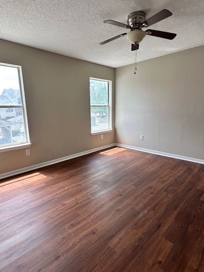 Building Photo - 2BD/2BA CONDO- THE MERIDIAN