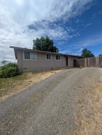 Building Photo - Dabney-PM-026-0274