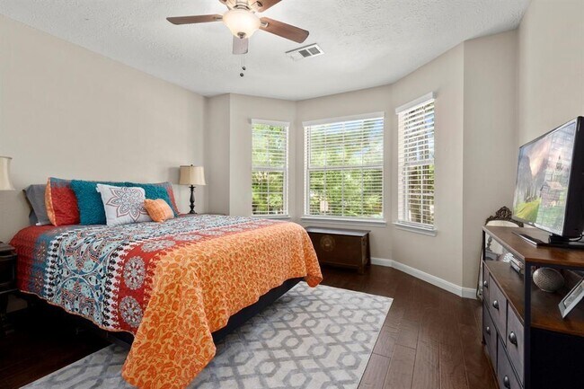 Building Photo - 109 Avonlea Dr