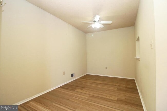 Building Photo - 7 Joyner Ct