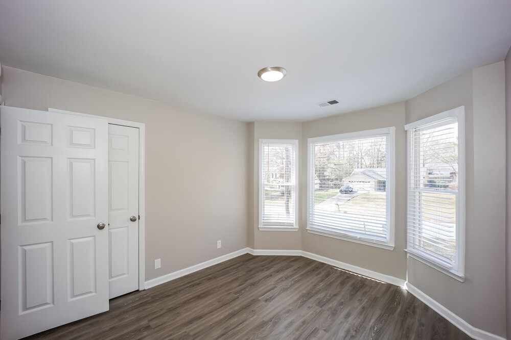 Building Photo - 24 Pine Grove Cir