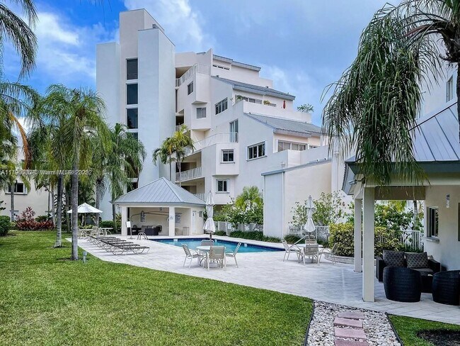 Building Photo - 50 Ocean Ln Dr