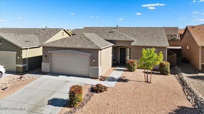 Building Photo - 6149 Laguna Ln