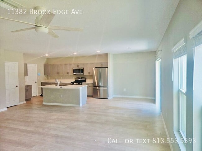 Building Photo - 11382 Brook Edge Ave
