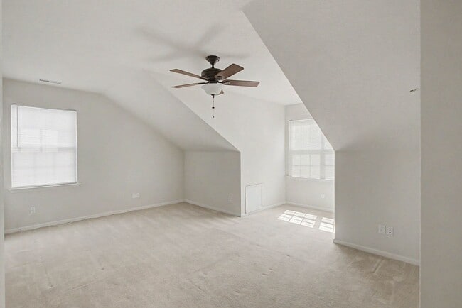 Building Photo - 354 Canaan Cir