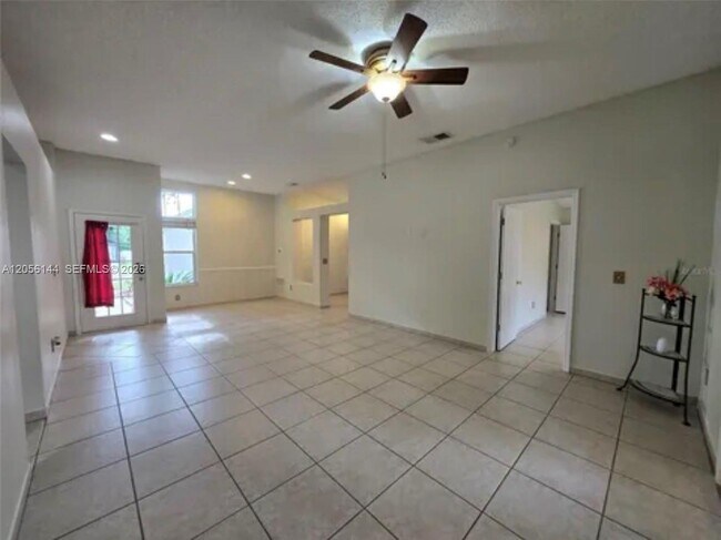Building Photo - 8847 Parliament Ct