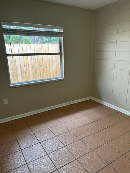 Second Bedroom - The Courtyards