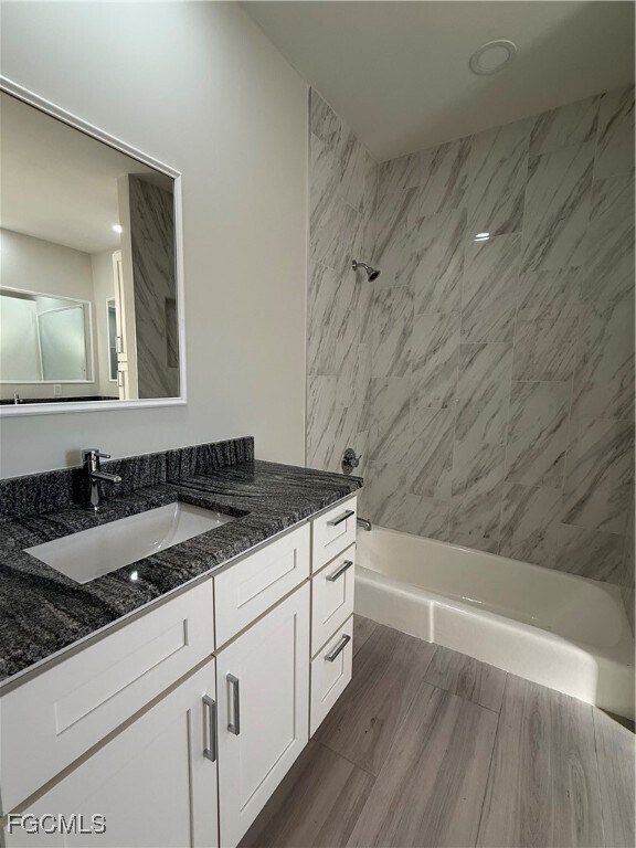 Building Photo - 711 SE 33rd Terrace