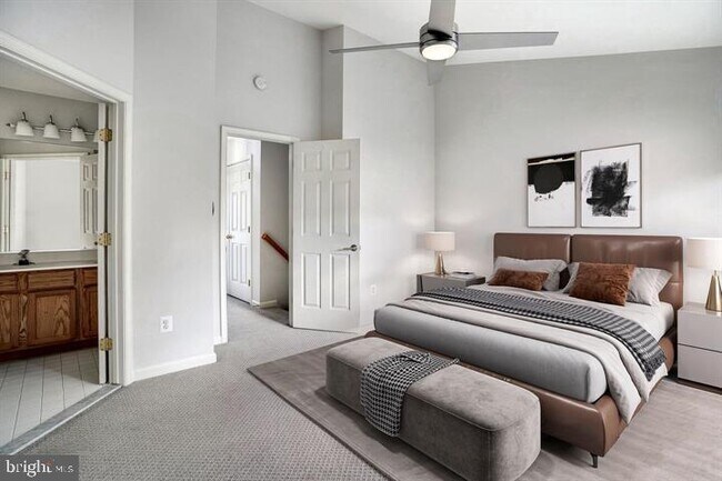 Building Photo - 43805 Sunset Terrace