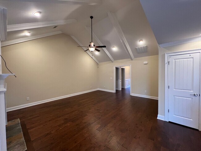 Building Photo - Beautiful Prattville Home
