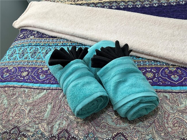 Building Photo - 5045 Spencer St