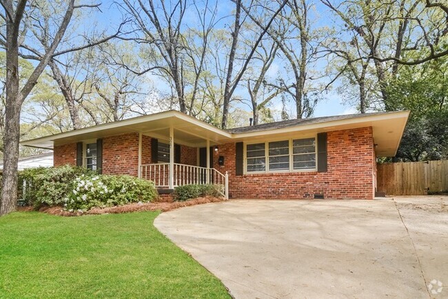 Building Photo - 327 Whetstone Dr
