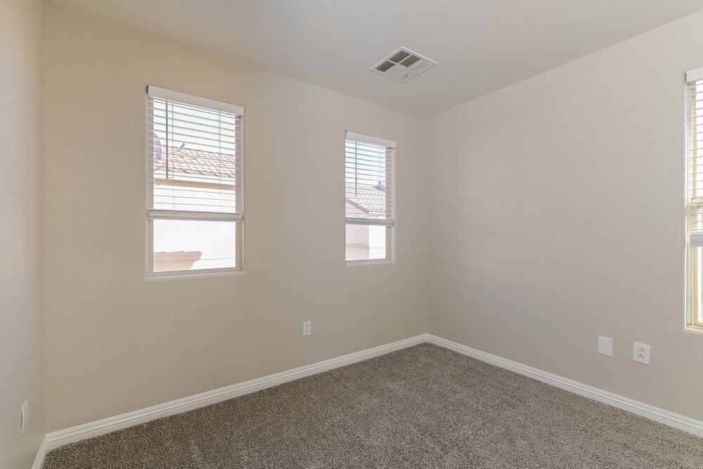 Building Photo - 5758 Old Colony Dr