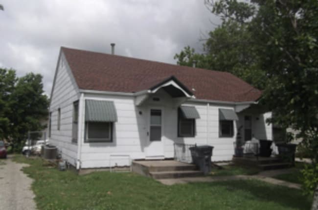 Primary Photo - 1315 Merchant St