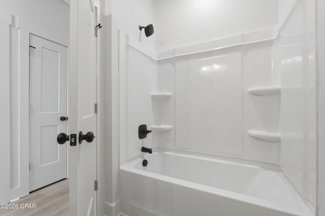 Building Photo - 2316 E 19th Pl