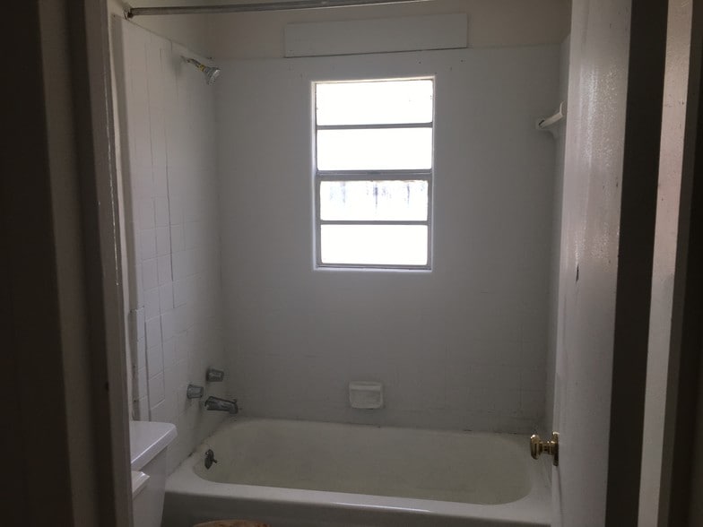 Bathroom - 2220 S Madison St