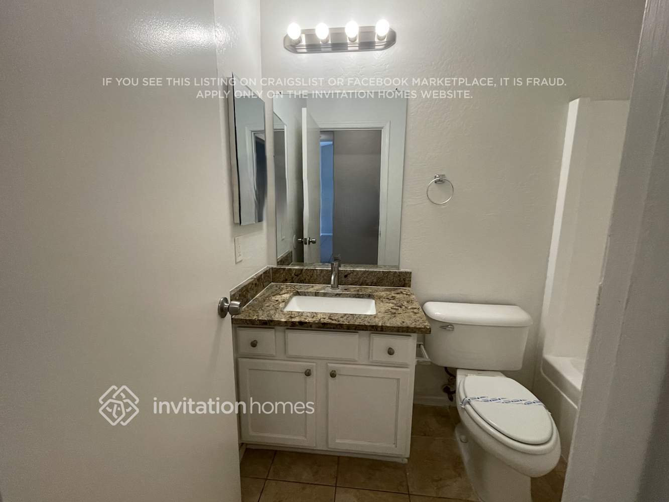 Building Photo - 10763 W Rio Vista Ln