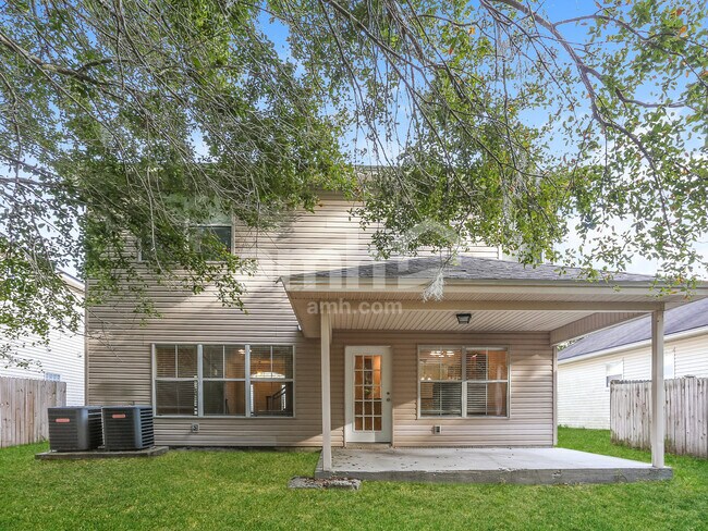 Building Photo - 96615 Commodore Point Dr