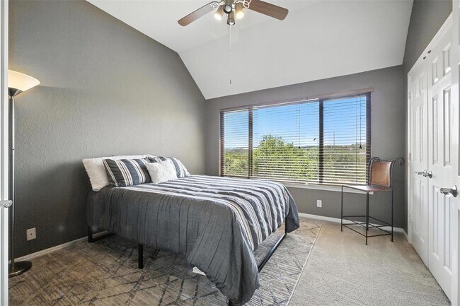 Building Photo - 12716 Oxen Way