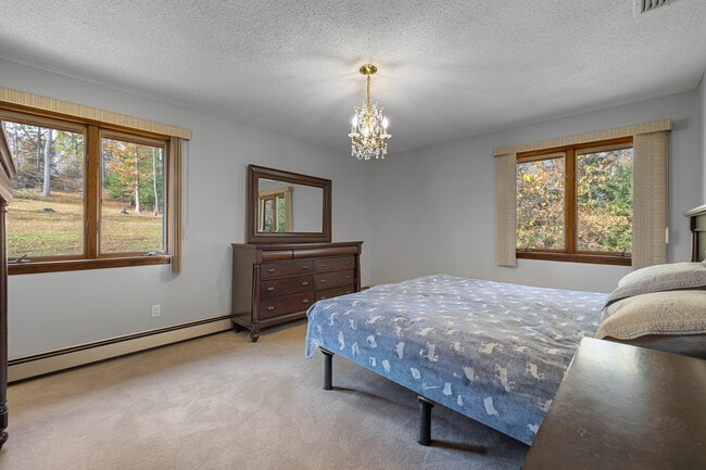 Building Photo - 117 Church Hill Rd