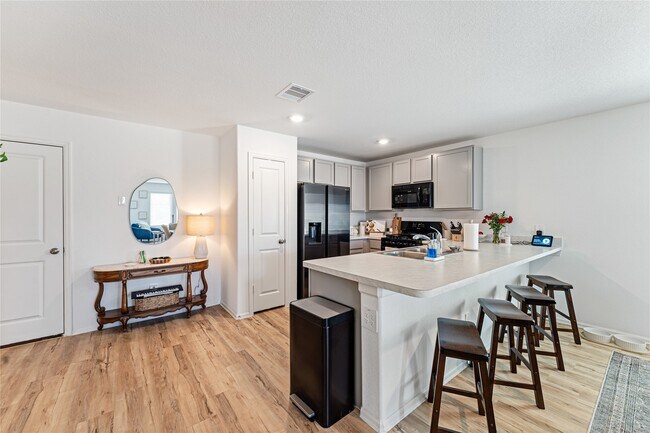 Building Photo - 24206 High Country Dr