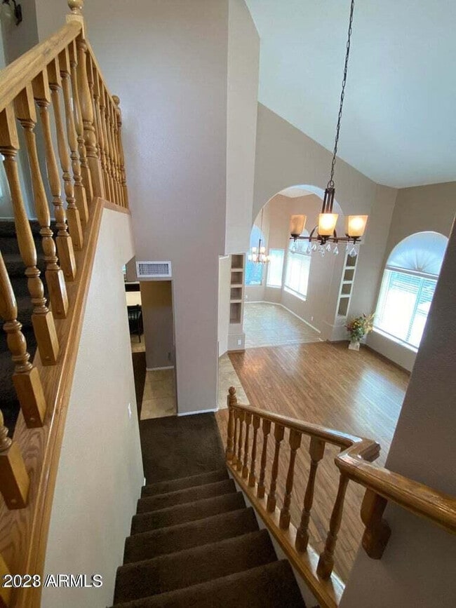 Building Photo - 1406 W Lake Mirage Ct