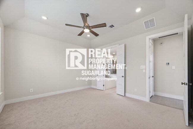 Building Photo - Modern Lakefront Luxury: Brand New in the Preserve Master Planned Community