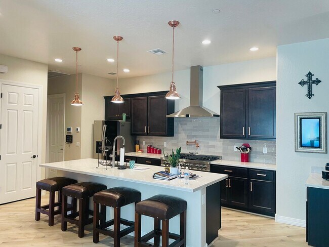 Building Photo - 3835 Portofino Wy