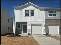 Building Photo - 2610 Westell Wy