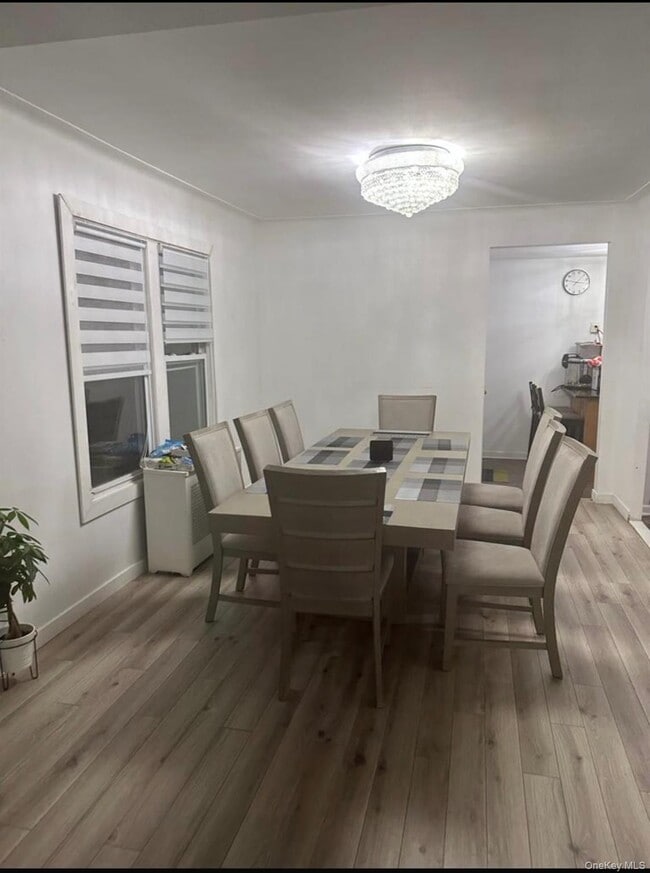 Building Photo - 109-73 203rd St