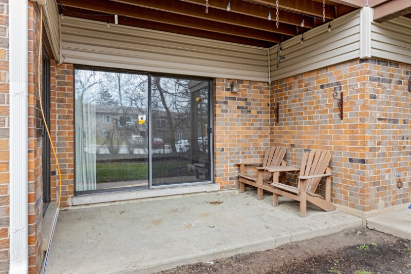 Building Photo - 811 Cross Creek Ct