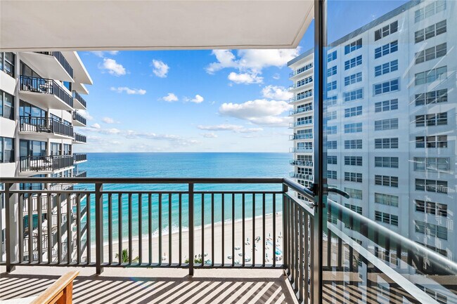 Building Photo - 3800 Galt Ocean Dr