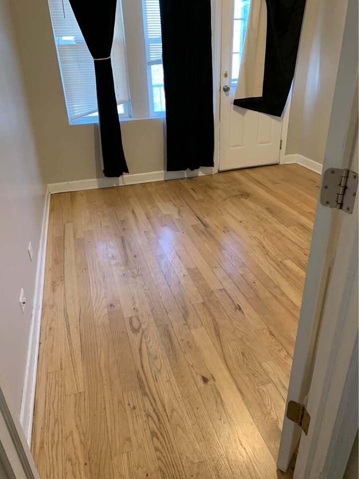 Building Photo - 6309 N Albany Ave