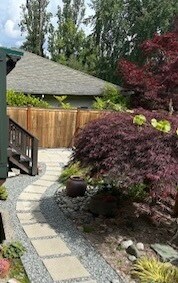Private/dedicated yard area with little patio - 1515 Arboretum Plz E