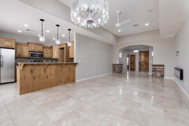 Building Photo - House in Gated Community with Views!