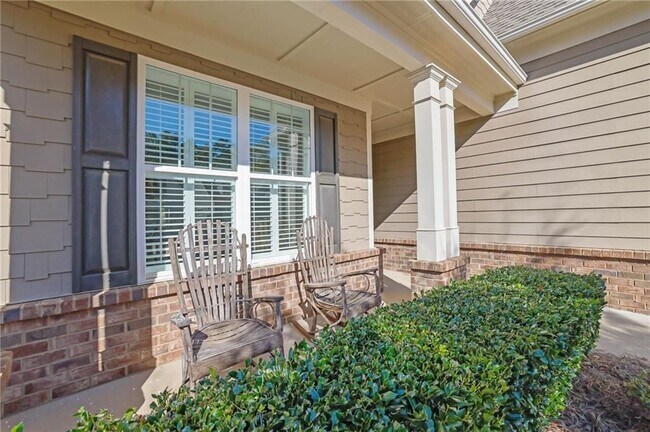 Building Photo - 3708 Majestic Oak Dr SW