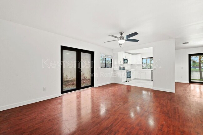 Building Photo - 4332 SW 148th Pl