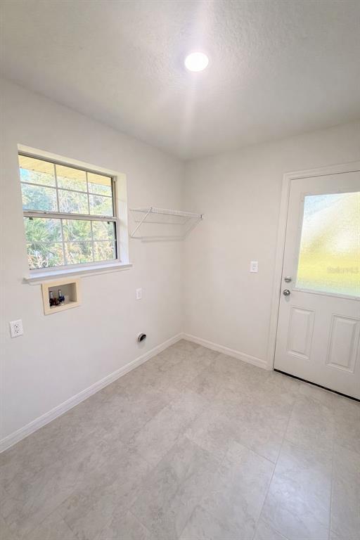 Building Photo - 31 Russkin Ln