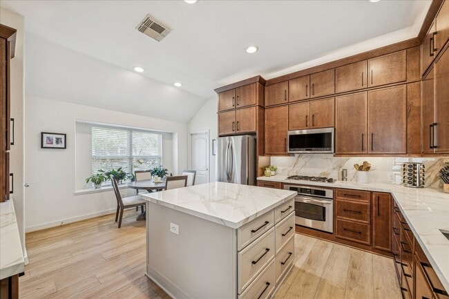 Building Photo - 20019 Alcea Ct