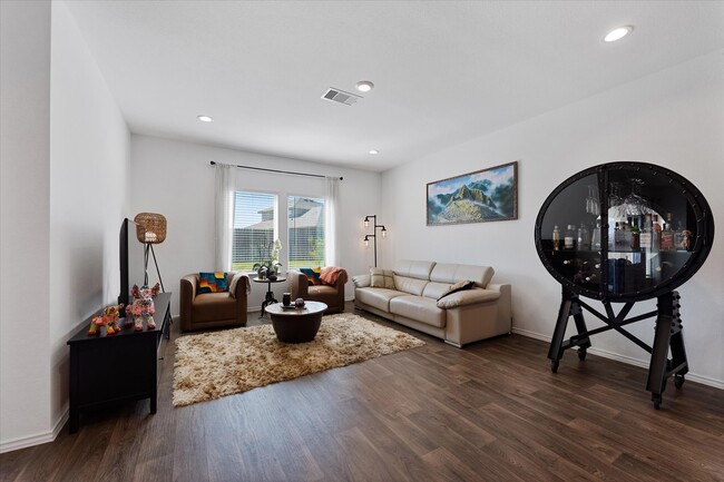 Building Photo - 21511 Violet Rdg Rd