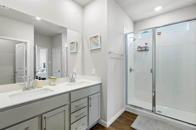 Building Photo - 199 Frostweed Dr