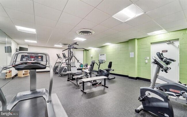 Building Photo - 4242 East-West Hwy