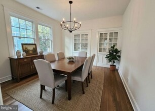 Building Photo - 4937 Brandywine St NW